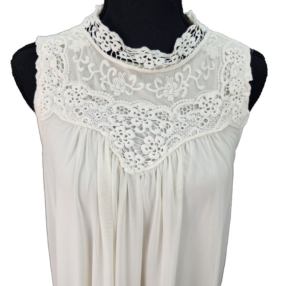 Altar’d State Slip Dress Women SMALL Off-White Lace Sleeveless Knee Length Lined - Picture 4 of 15